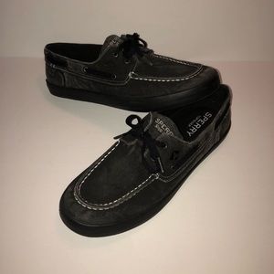 Black distressed Sperry